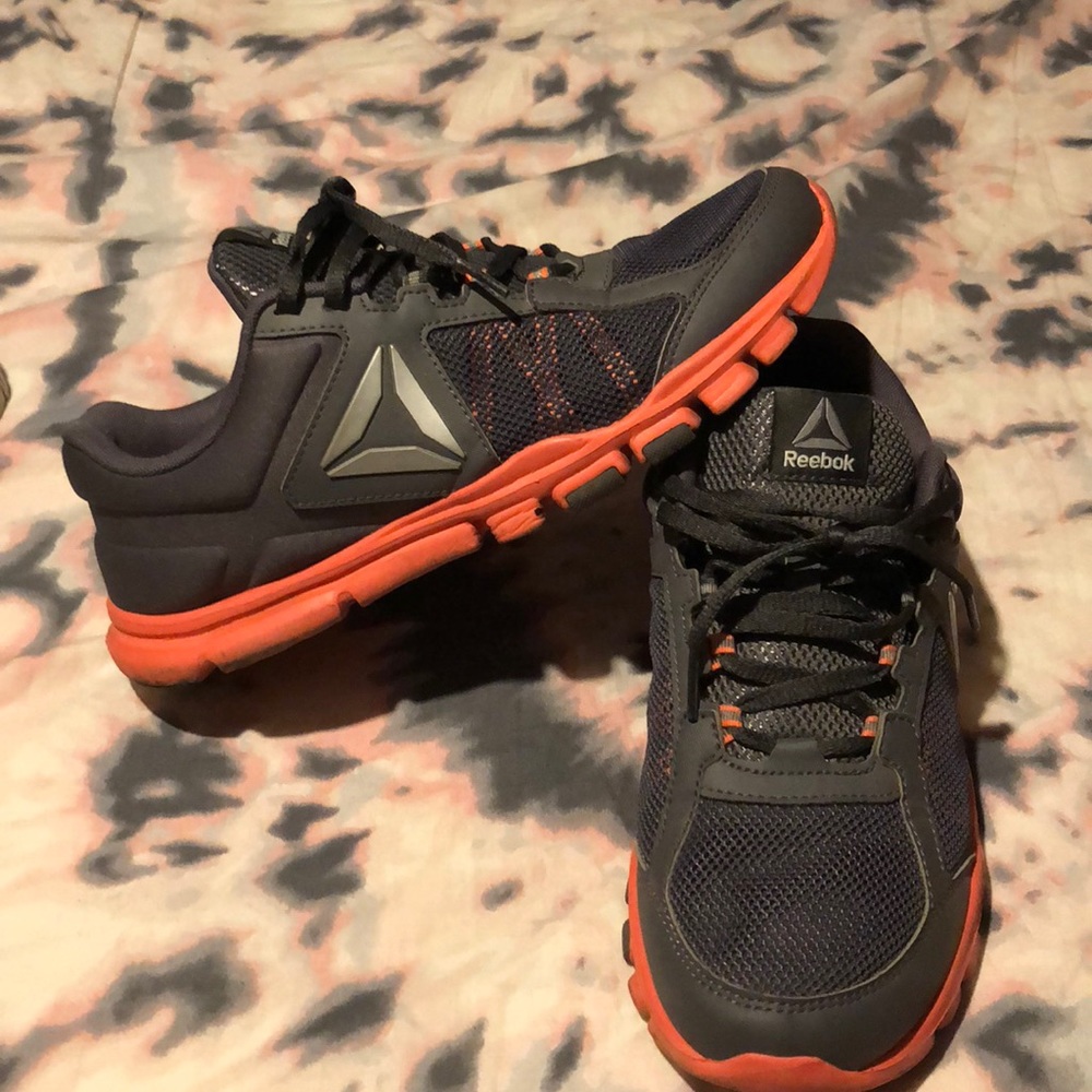 Reebok Memory Tech sneaker - Picture 2 of 5